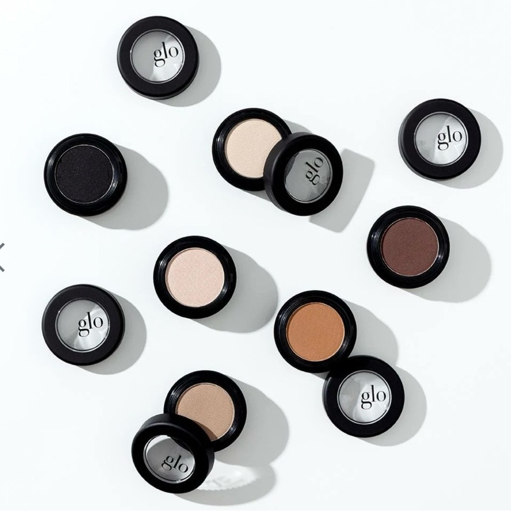Lot of‎ 5 Glo minerals eyeshadows. New in box
